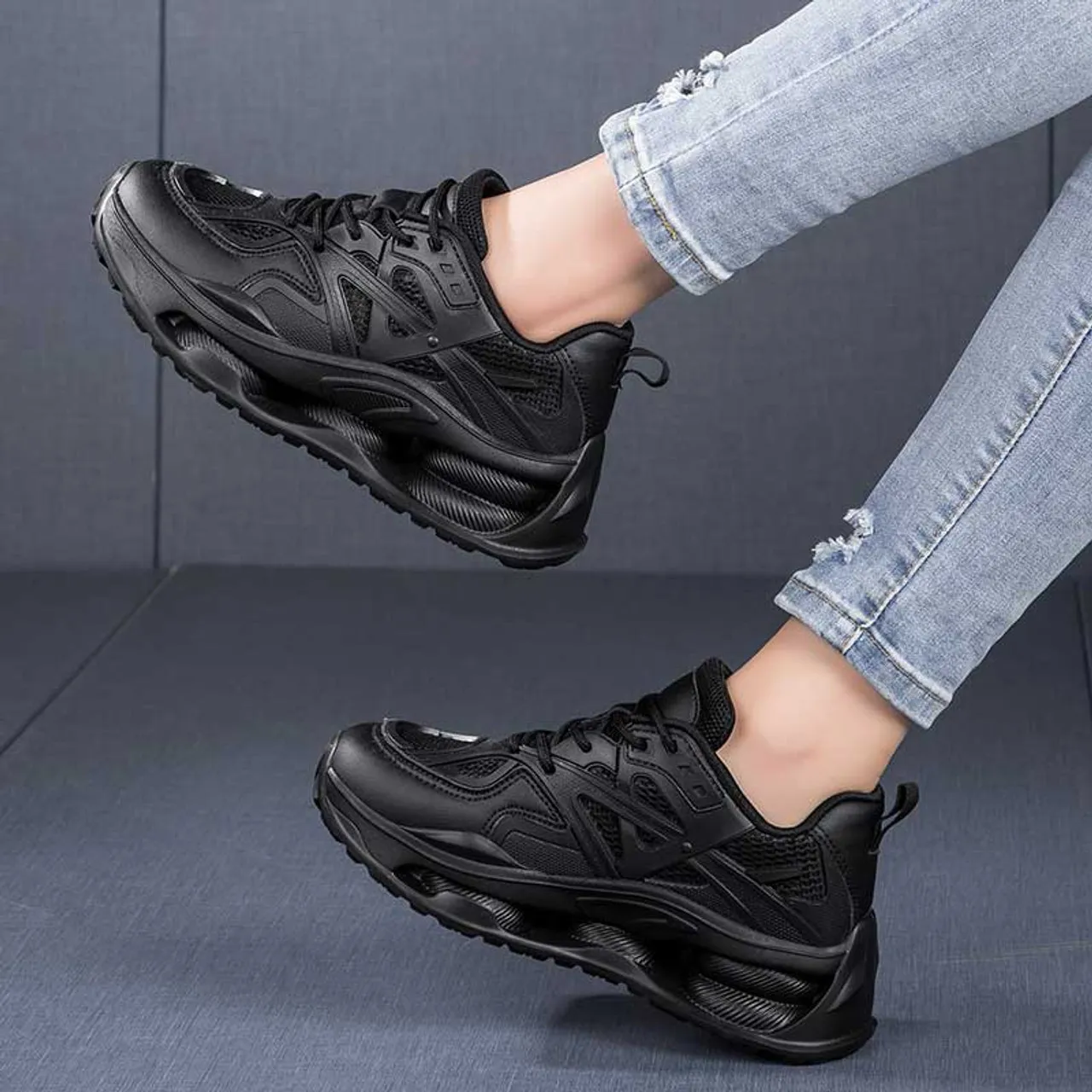 Black hollow mesh plain sport shoe sneaker