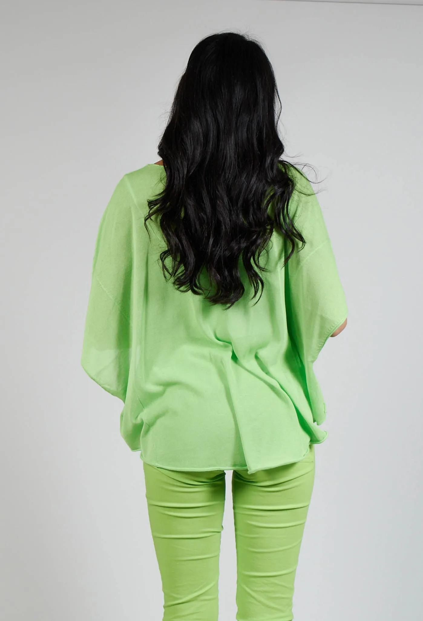 Cropped Lightweight Relaxed Jumper in Lime