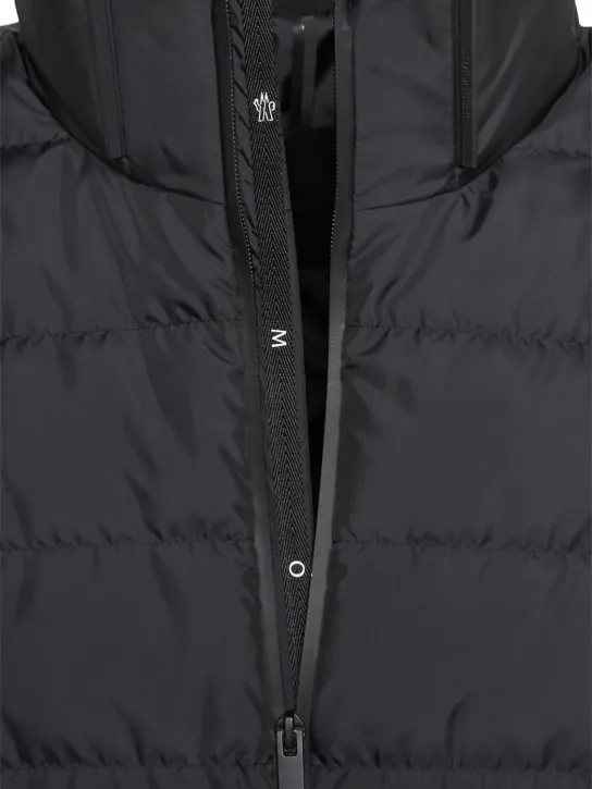 Moncler   Jeluz tech down jacket 