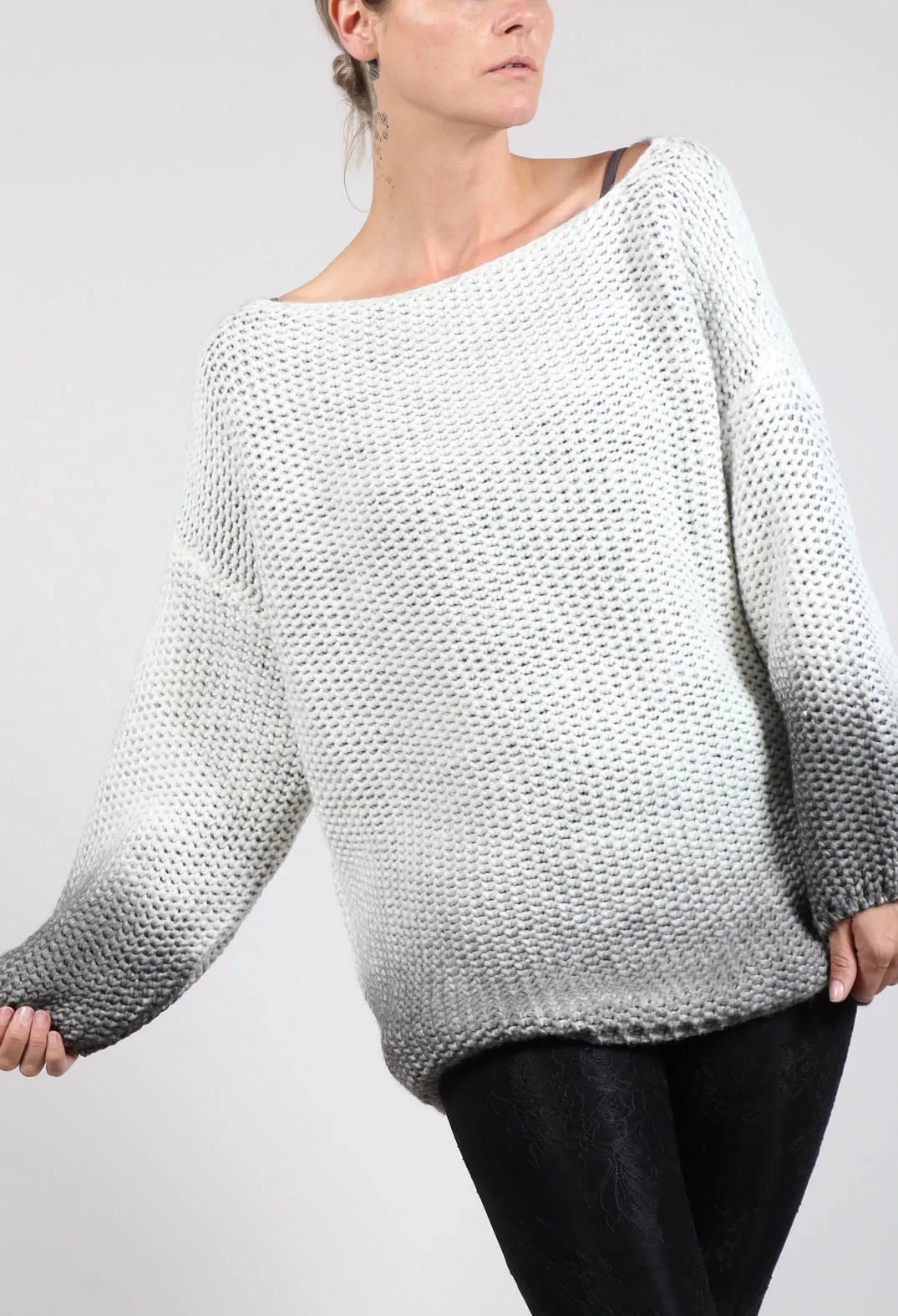 Relaxed Fit Knitted Jumper in Drgade Panna