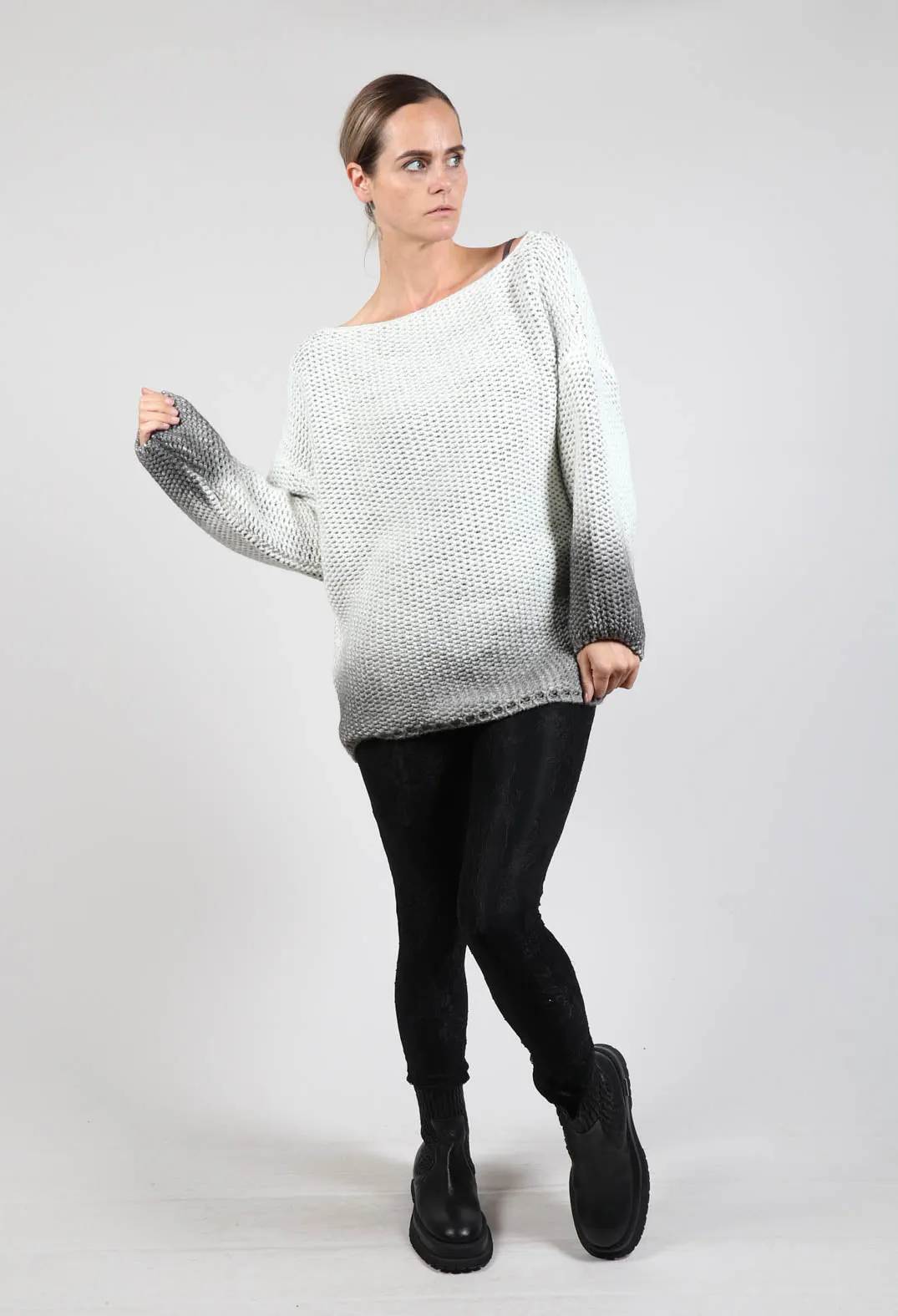 Relaxed Fit Knitted Jumper in Drgade Panna